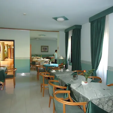 Otel D.g. Garden
