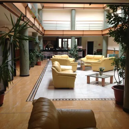 D.g. Garden 4*
