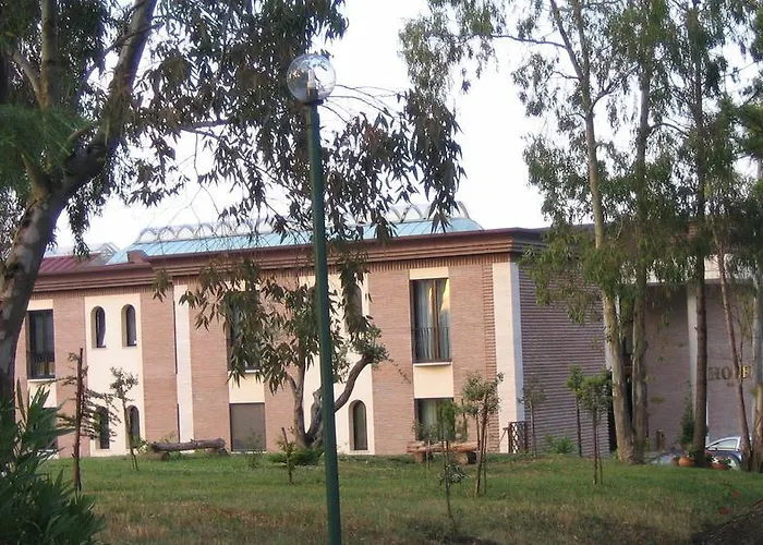 فندق D.g. Garden بينيفنتو